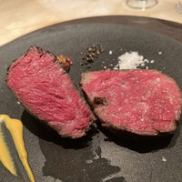 GinaGina - 碓永牛ランプ、里山牛サーロイン