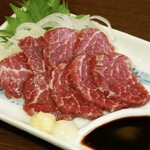 马肉刺身