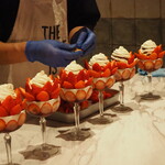 256nicom - 苺の木製造風景