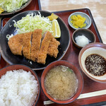 Tonkatsu Chinton - とんかつ定食　ごはん少な目