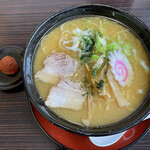 風間 とんとんラーメン - 味噌ラーメン　辛味別盛り