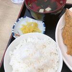 Takeno Shokudou - ご飯小、お吸い物、お漬物