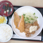 Takeno Shokudou - サービスのめじか鮭のフライ＆チキン南蛮