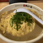 天下一品 - こってり天津飯の卵が、こってりスープと白飯をうまく融合させている