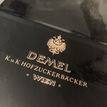 デメル  阪急梅田本店 - 絶叫したショッパー。