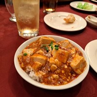 全家福 新館 - ⚫麻婆豆腐かけご飯