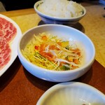 焼肉やすもり - サラダ