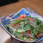 韓国薬膳料理 葉菜 - "雜菜（チャプチェ、からくにはるさめいため）"、蓬蒿菜（きくな）