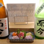 寿司トおでん にのや - 日本酒と刺し盛り