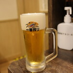 だるま - 生ビール中 630円(2023年3月)