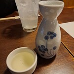 開陽亭 - 先ずは日本酒から。地元の酒の純米吟醸酒を。