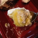 スイーツ ミズノヤ - はしっこ弁当(\500)：普通のスポンジも発見