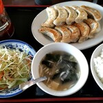 Chuuka Gyouzarou - 焼き餃子（10個）定食