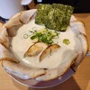 泡系しおとんこつラーメン べらしお 総本店