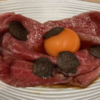 肉寿司 肉和食 KINTAN コレド室町 - 肩ロースのトリュフすき焼き