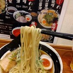 俺の中華たなか家 - 麺リフト⤴️