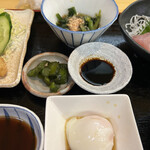 Yoshikawa - ほうれん草のおひたし&温泉卵＆漬物