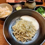 手打ちそば 庄八 - とろろ蕎麦と本日のご飯