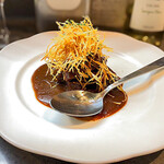 ゴメンネJIRO - ◯ タンシチュー　780円　見た目も美しく