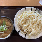 Musashino Udon Takekuni - 肉汁うどん　全景。　麺は約400グラム！