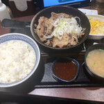 吉野家 - 新 鉄板牛カルビ定食