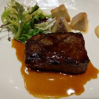 ザ タヴァン グリル＆ラウンジ - 