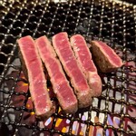 焼肉Dining 迦楼羅 - 