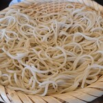 石碾蕎麦　おもだか - 微粉のお蕎麦