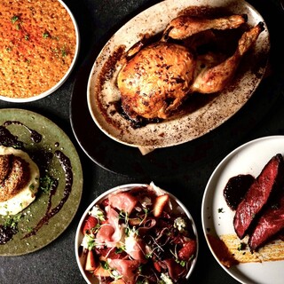 旬の味覚満載。仕込みにこだわった本格的なフランス料理で乾杯