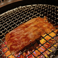 焼肉 うしみつ 恵比寿本店 - 鹿児島は万熟牛のサーロインです