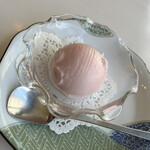 カフェ・ド・コトブキ - サービスの桜アイス