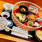 茶寮 ふ川 - 季節の花かご御膳