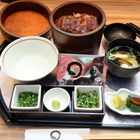 まるや本店 中部国際空港店 - ミニひつまぶし(肝吸い付）　3,000円(2023年3月)