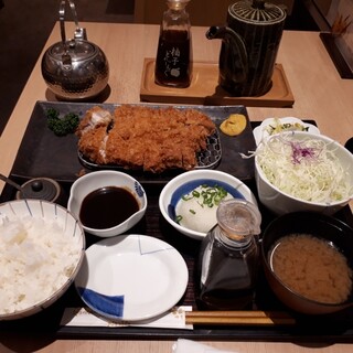 とんかつ和幸_0