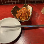 韓屋仁 - ツマミは白菜キムチ
