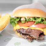 Shake Shack - ShackBurger。Double。