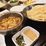 武蔵野うどん じんこ - 