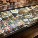 BARU 竹末 - 店舗内観(ショーケース)