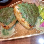 焼鳥倉沢屋 - 焼おにぎり　味噌　400円。