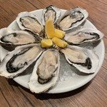 キヨリト食堂 - 採れたて北海道厚岸牡蠣‼️1つ160円❤️