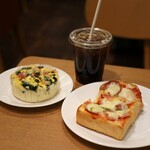 SAINT-GERMAIN - ピザトースト＋ほうれん草とたまご