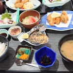 道の駅 みつ シーサイドレストラン 魚菜屋 - 