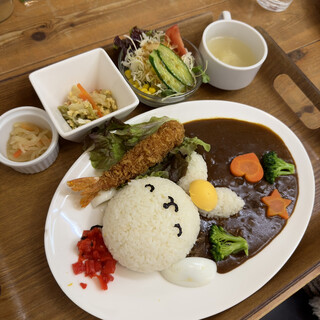 カフェ子やぎのさんぽ_0