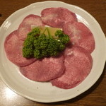 焼肉龍音 - 塩タン