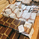 スイーツ ワークス エクレール - 