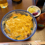 Hisago - 親子丼 1060円。