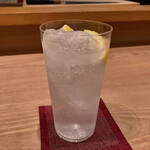 茜坂大沼 - レモンサワーを２杯