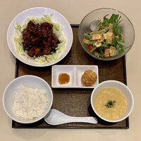 礼華　青鸞居 - ランチセットA（黒酢のスブタ） ¥1,600