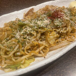 創作居酒屋 たるとむ - 大皿旨辛焼きそば