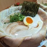 泡系しおとんこつラーメン べらしお - 